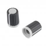 KA483-4 knoflík plastový, průměr 12mm, osa 6mm, černo/weiß