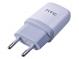 Original HTC TC-E250 Netzadapter mit USB-Ausgang, weiß, 5V/1000mA - Bulk